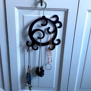 Necklace/ Scarf organizer